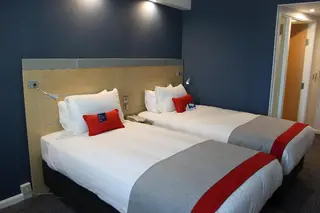Cardiff Airport Hotel by Belvilla 2