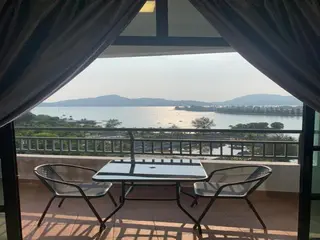Marina Heights Hotel Residences 3