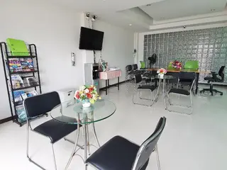 Orchid Surin Hotel 2