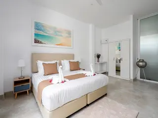 Bougain Luxury Pool Villas Garden By The Beach 3