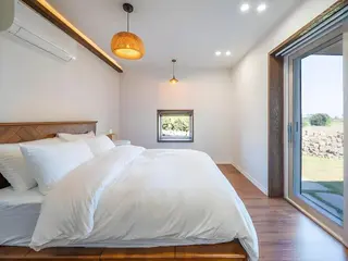 Jeju Sagaeoreum Dockchae 3