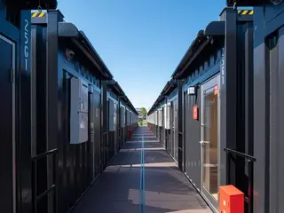 Hotel R9 The Yard Koga 2
