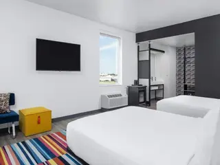Aloft Oklahoma City Quail Springs 5