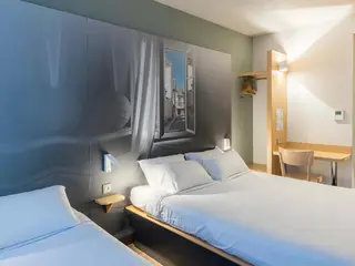 B&b Hotel Troyes Magasins D'usine 3