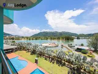 Anylodge Waterfront Marina Island Pangkor 3