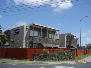 Parakai Springs Lodge 2