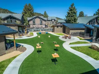 Outbound Mammoth 4