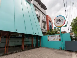 Sans Hotel Finest Medan 3