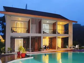 Ariandri Resort Puncak 4