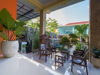 Grand Valonia 4