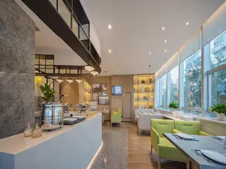Cm Serviced Apartment Shenzhen Dongmen 3