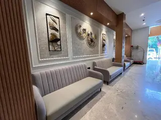 Esquire Hotel Mumbai 4