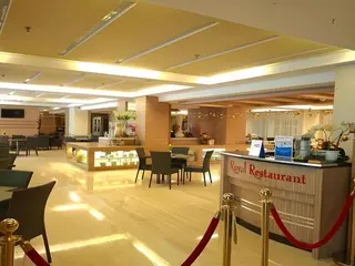 Grand Royal Denai Hotel 3