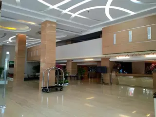 Grand Royal Denai Hotel 5