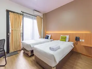 Urbanview Hotel Inkoppabri Cisarua Puncak 5