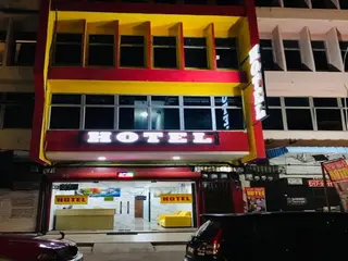 Georgetown New Wave Hotel 4