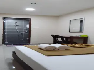 Georgetown New Wave Hotel 5