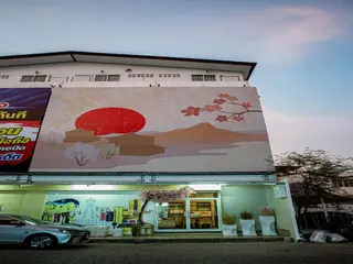 Miki House 4