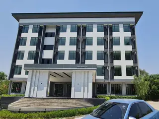 The Sun Hotel Roiet 3