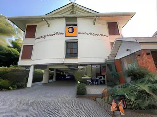 Moon And Sun Hotel 3