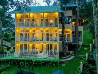 Areva Inn Pool Resort Munnar By Voye Homes 3