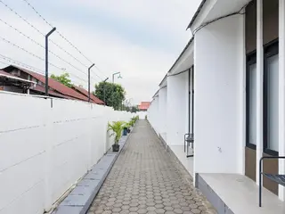 Urbanview Hotel Pesona Guest House Jambi 3
