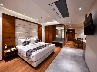 Regenta Fairlark Vadodara 2