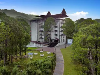 Lemon Tree Hotel Mcleodganj 2