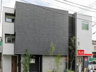 Grand Base Saiwaimachi 4