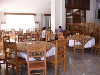 Butnamtong Hotel 2