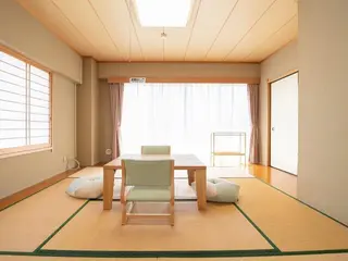Chateraise Lodge Kasugai 2