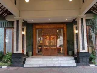 Hotel Diamond 2