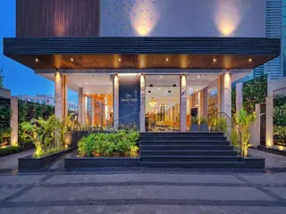 Royale Sarovar Portico Agra 3