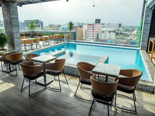 El Vistra Hotel Angeles 4