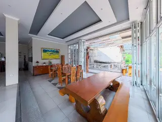 Urbanview Resort Botol Cisarua Puncak Bogor 5