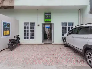 Urbanview Hotel Nakasya Burangrang 2