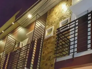 Livewire Planet Suites 3