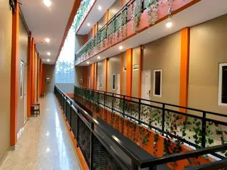 Joy Hotel 3