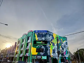 Salaam Suites Hotel 4