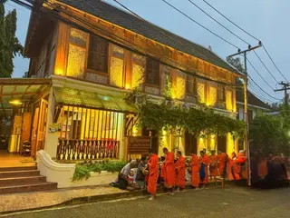 Luang Phasouk 4