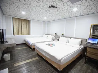 Xin Yuan Hotel 4