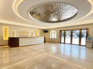 Moji Hotel 2