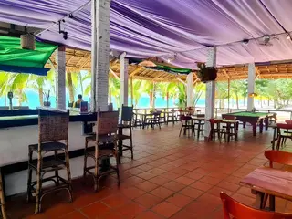 Koh Rong Beach Hostel And Bungalows 2