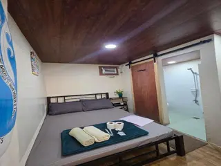 La Ud Lounge And Hostel 3