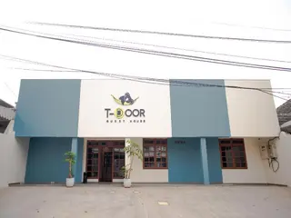 T Door Guest House 5