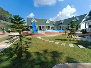 English Resotel Hotel 3
