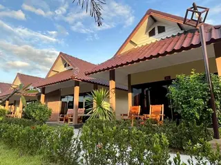 Bu Gaan Sukhothai Village 4