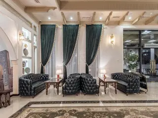 Huayue Mansion Hotel 2