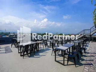 Sm Guest House Malang Mitra Reddoorz 3