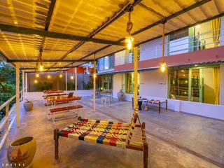 Zostel Pondicherry Auroville Road 3